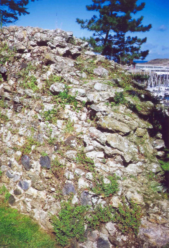 Photo 1 - Saint-Malo. Mur gallo-romain d’Alet 